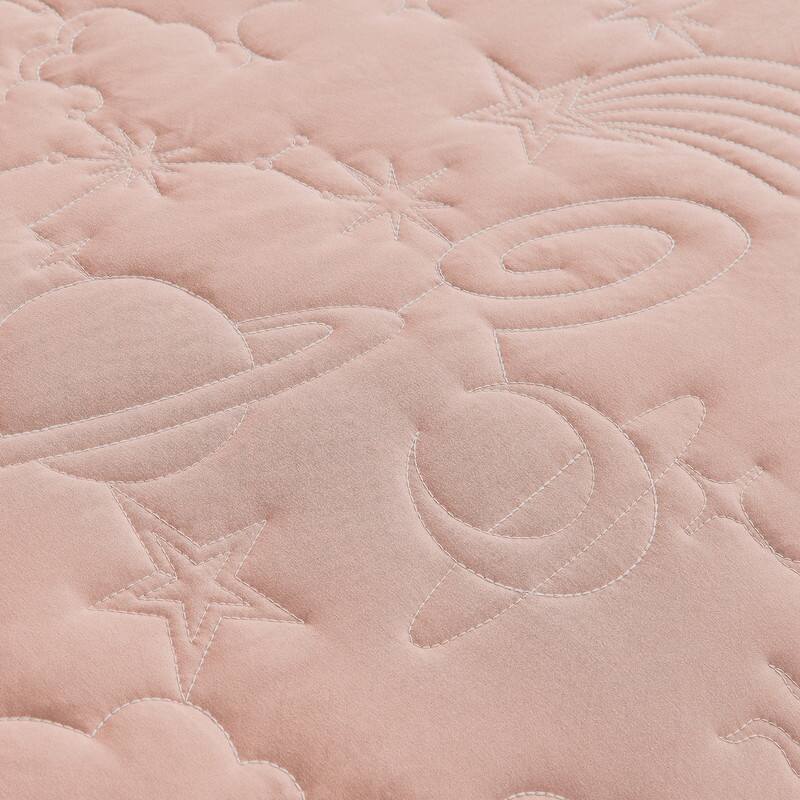 Wonderful Solid Quilt Set with Star with Vibrant Embroidered Patterns