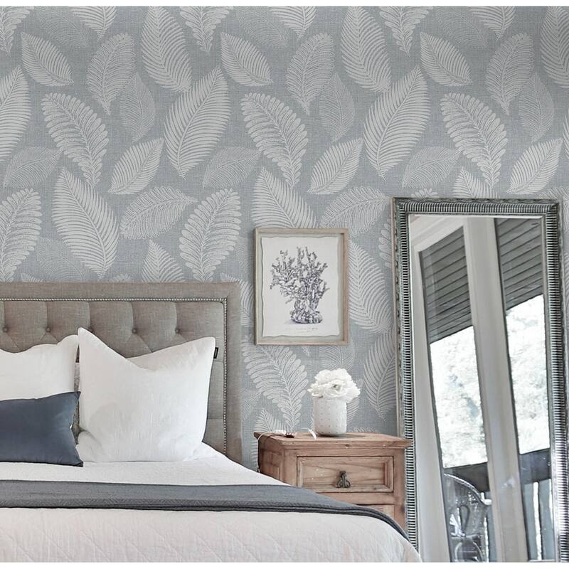 Seabrook Designs Tossed Leaves Nonwoven Unpasted Wallpaper