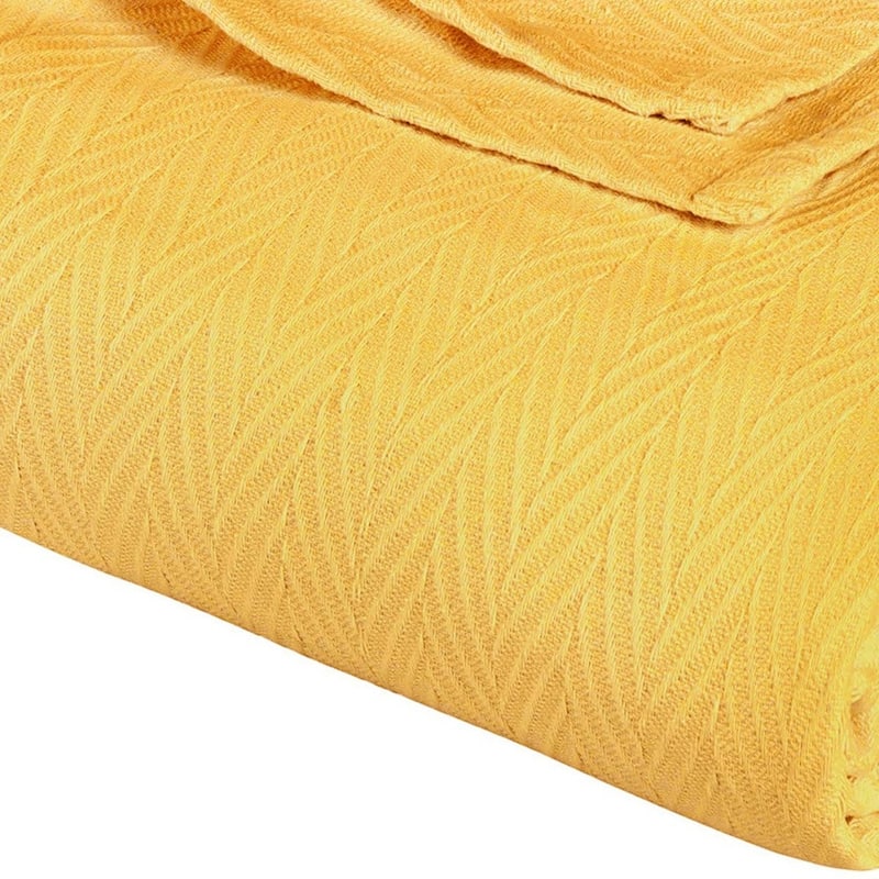 HomeRoots California King Gold Cotton Woven Chevron Blanket