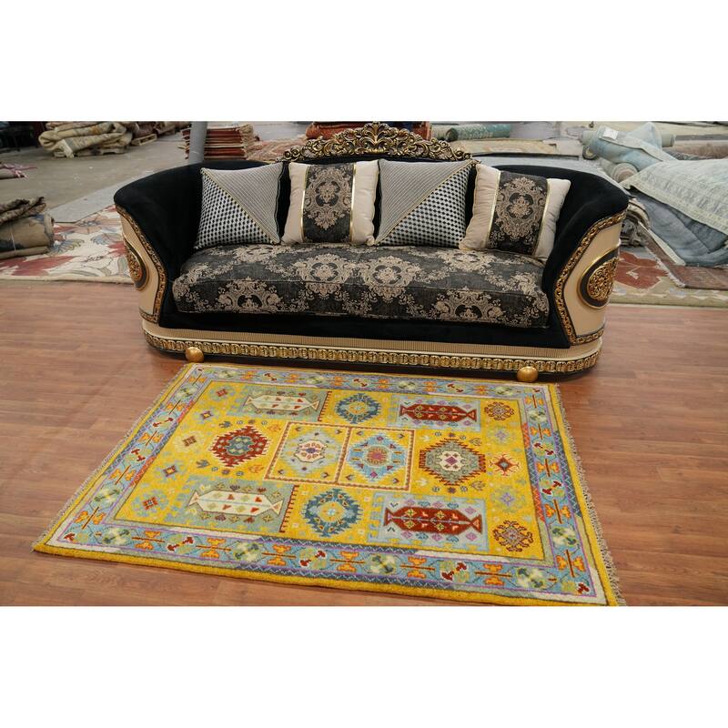 Hand-knotted Traditional Wool Yellow Geometric Oriental Area Rug - 5' 11'' X 4' 0''