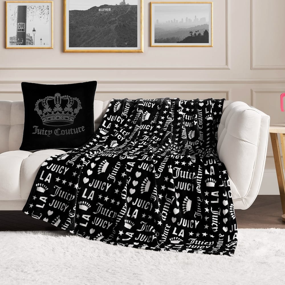 Juicy Couture Juicy Words 50" x 70" Plush Throw