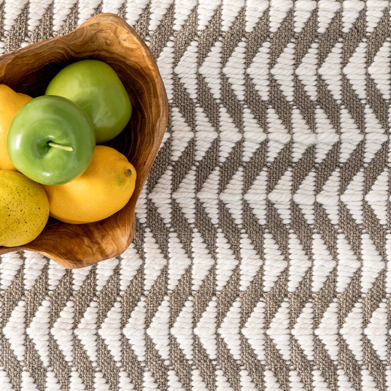 Nuloom Ivory Handmade Modern Textured Ridges Indoor/Outdoor Area Rug