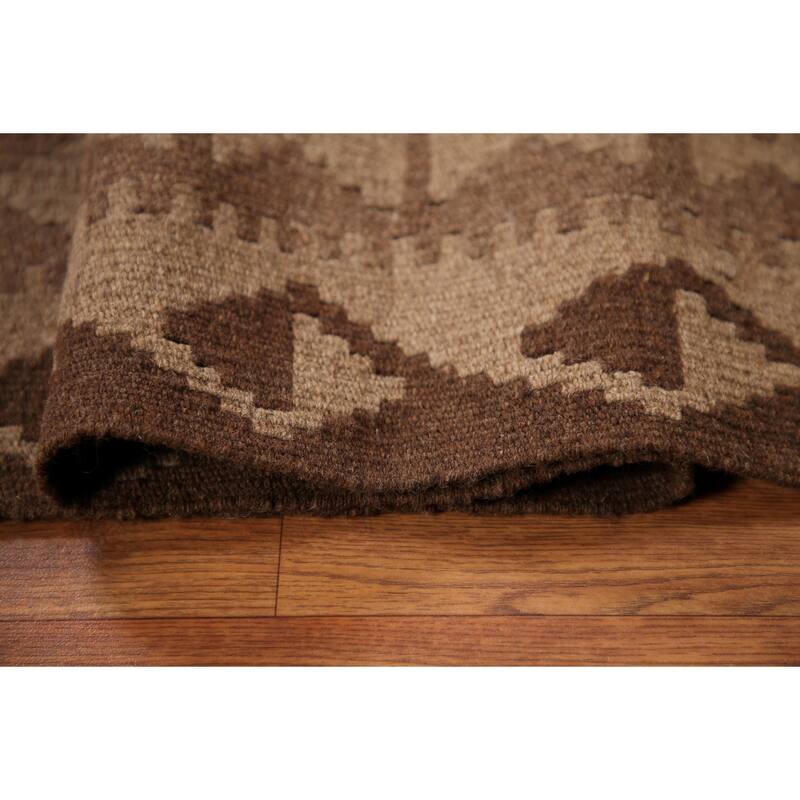 Reversible Kilim Oriental Area Rug Hand-woven Wool Carpet - 6'8"x 9'8"