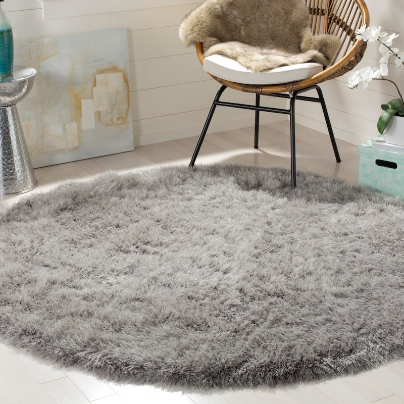 SAFAVIEH Handmade Fiona Shag Djenka 3-inch Thick Rug - 4' Round - Silver