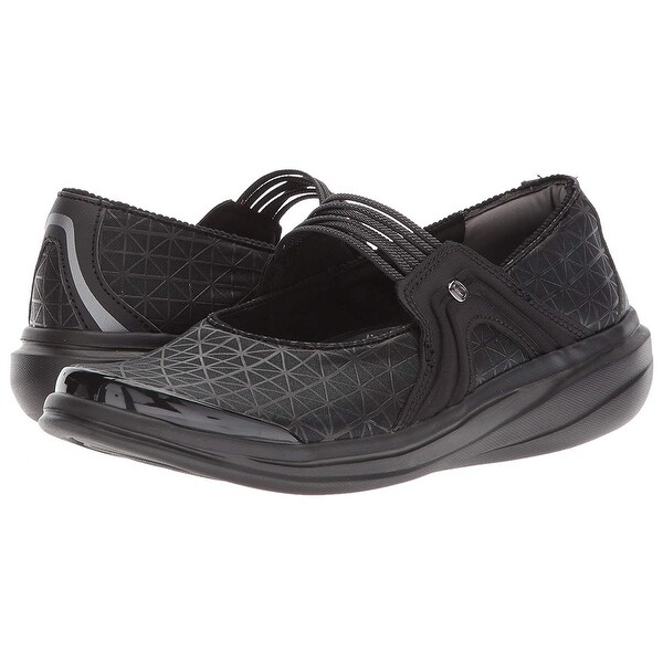 bzees mary jane shoes