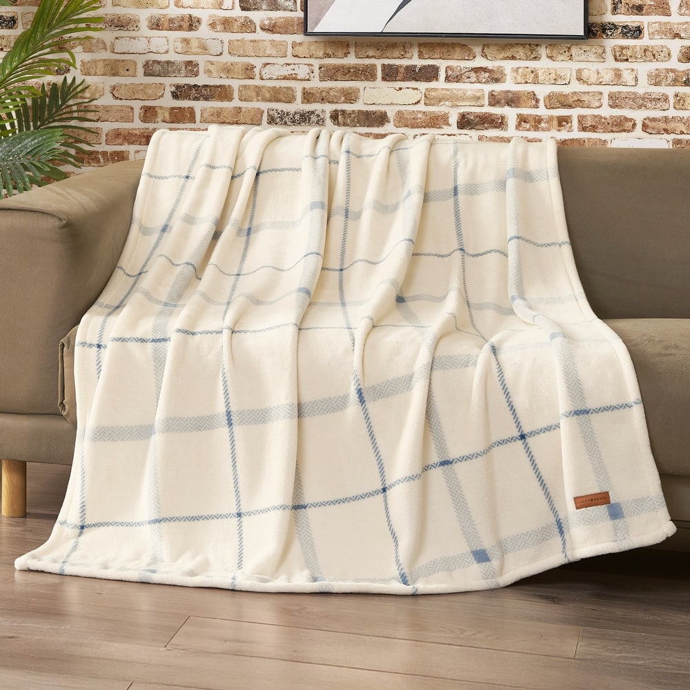Lucky Brand Palmdale Throws Plush 50" x 70" Throw Blanket