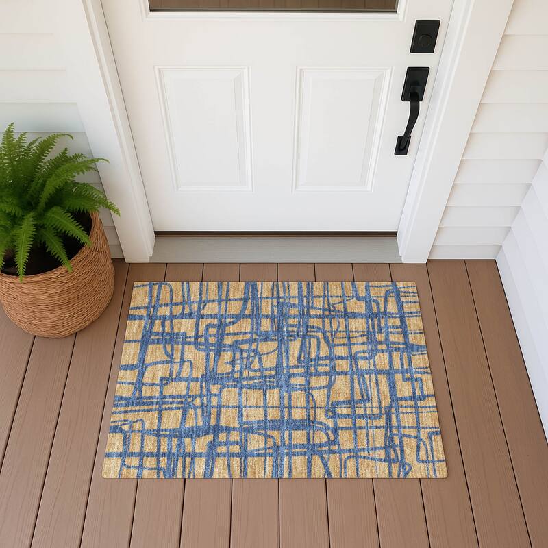 Machine Washable Indoor/ Outdoor Modern Centurion Chantille Rug - Gold - 1'8" x 2'6"