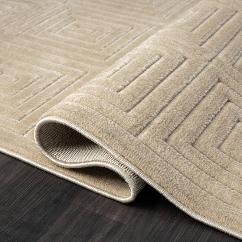Sevita Modern Geometric Indoor/Outdoor Area Rug