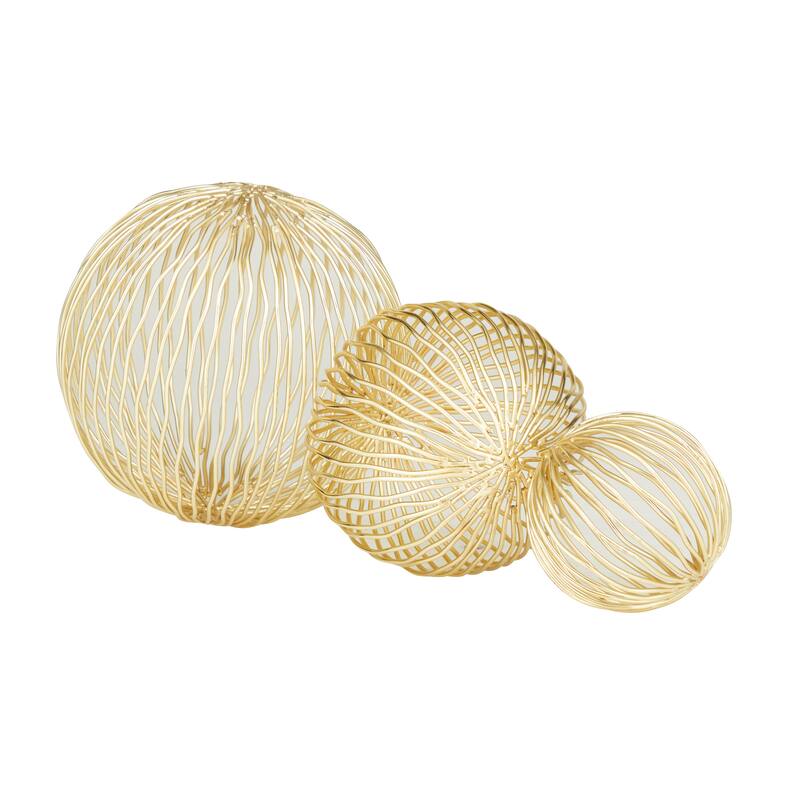 CosmoLiving by Cosmopolitan Modern Metal Geometric Sculpture (Set of 3) - Gold or Gray