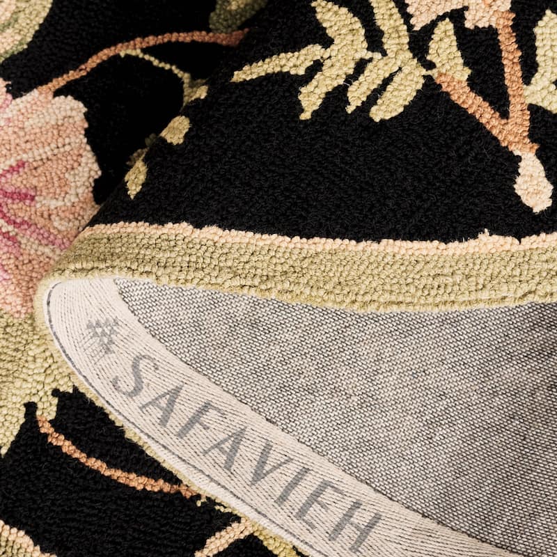 SAFAVIEH Handmade Chelsea Rodovica Floral French Country Wool Rug