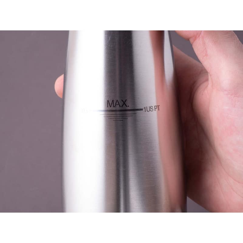 iSi North America 1 Pint Easy Whip Plus Mini Cream Whipper - 1 Pint