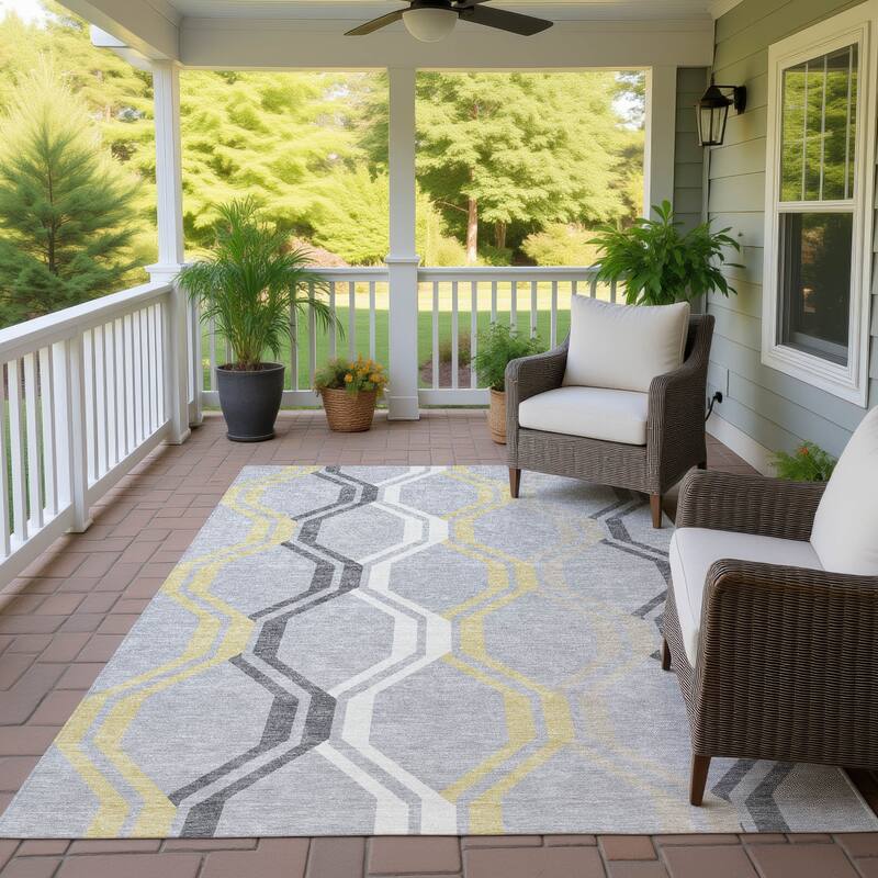 Machine Washable Indoor/ Outdoor Contemporary Dimensions Chantille Rug