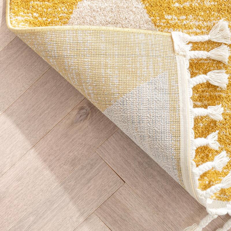 Well Woven Kennedy Triangles Modern Geometric Pattern Area Rug