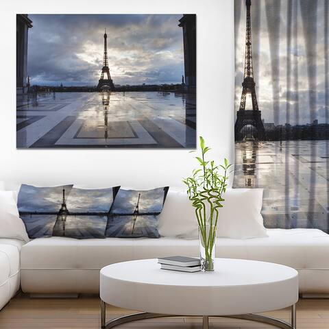 Designart "Reflection of Eiffel Tower With Clouds" Extra Large Cityscape Wall Art on Canvas