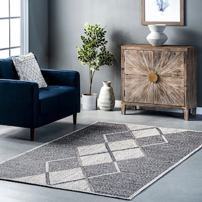 Nuloom Adria Diamond Blended Jute Area Rug