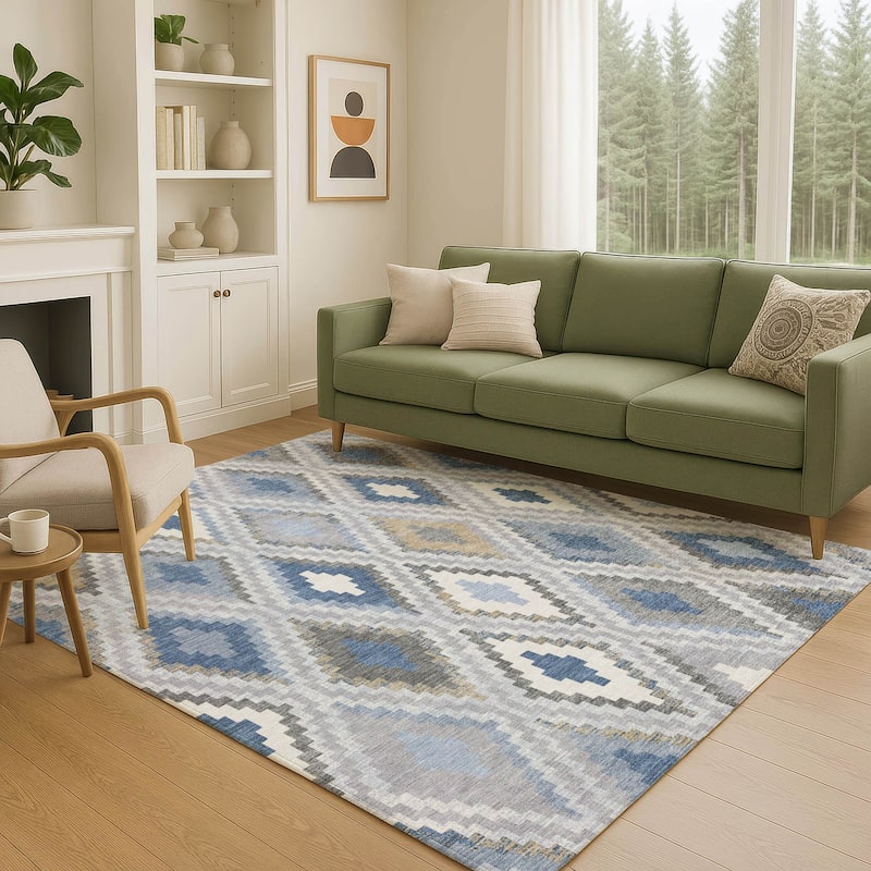 Machine Washable Indoor/ Outdoor Global Geo Chantille Rug