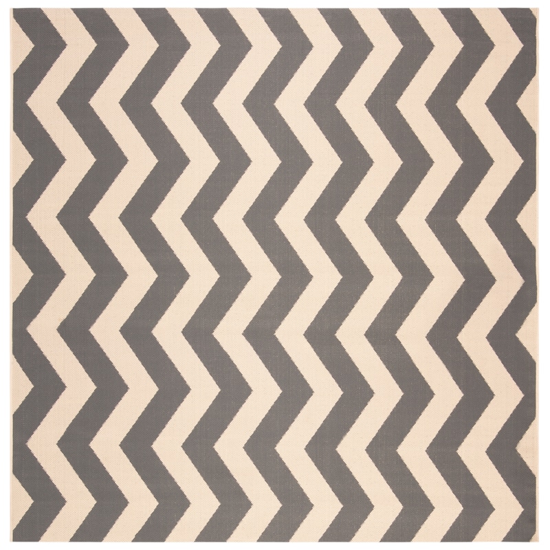 SAFAVIEH Courtyard Morganne Chevron Indoor/ Outdoor Waterproof Patio Backyard