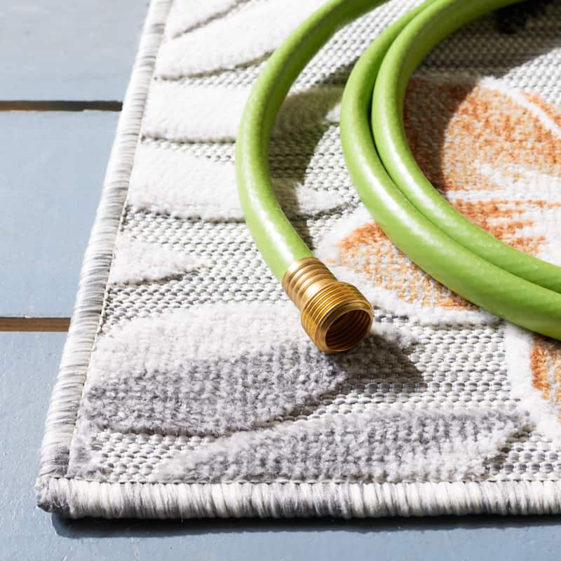 SAFAVIEH Cabana Indoor/ Outdoor Waterproof Transitional Rug