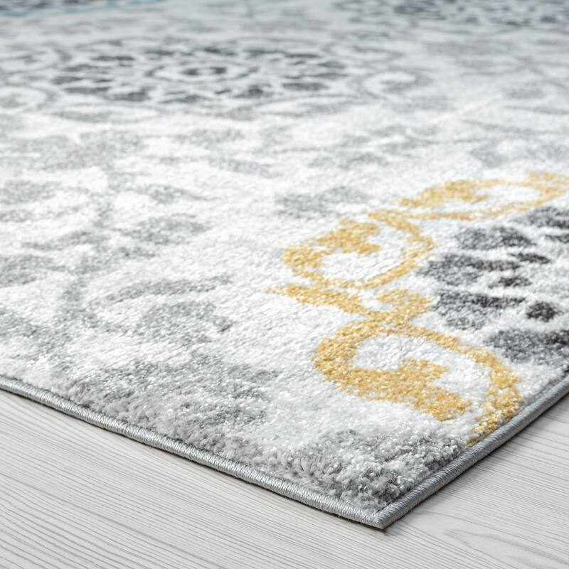 Jayde Farmhouse Floral Indoor Area Rug