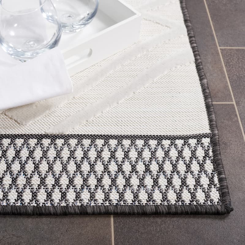 SAFAVIEH Cabana Margith Trellis Waterproof Patio Backyard Rug