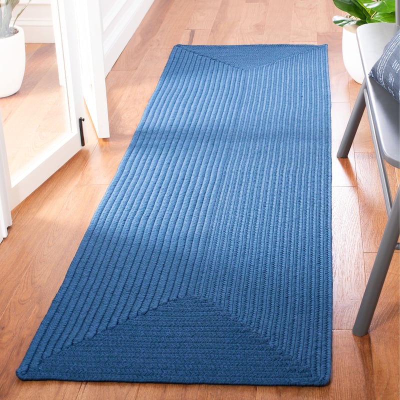 SAFAVIEH Handmade Braided Country Casual Lavada Rug - 2'3" x 12' Runner - Blue - Runner
