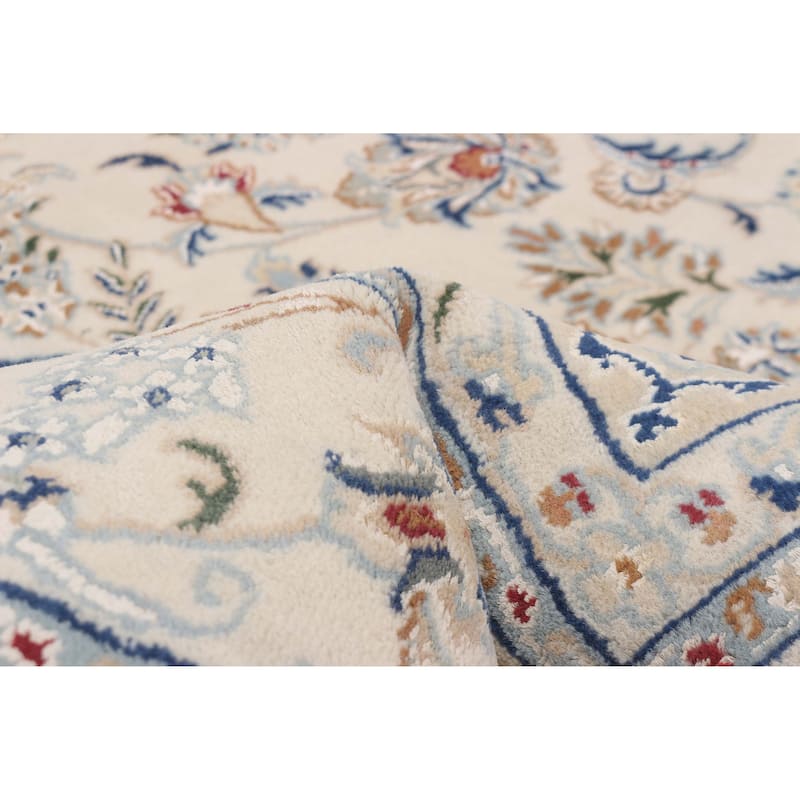 ECARPETGALLERY Hand-knotted Nain Cream Silk, Wool Rug - 6'0 x 9'0