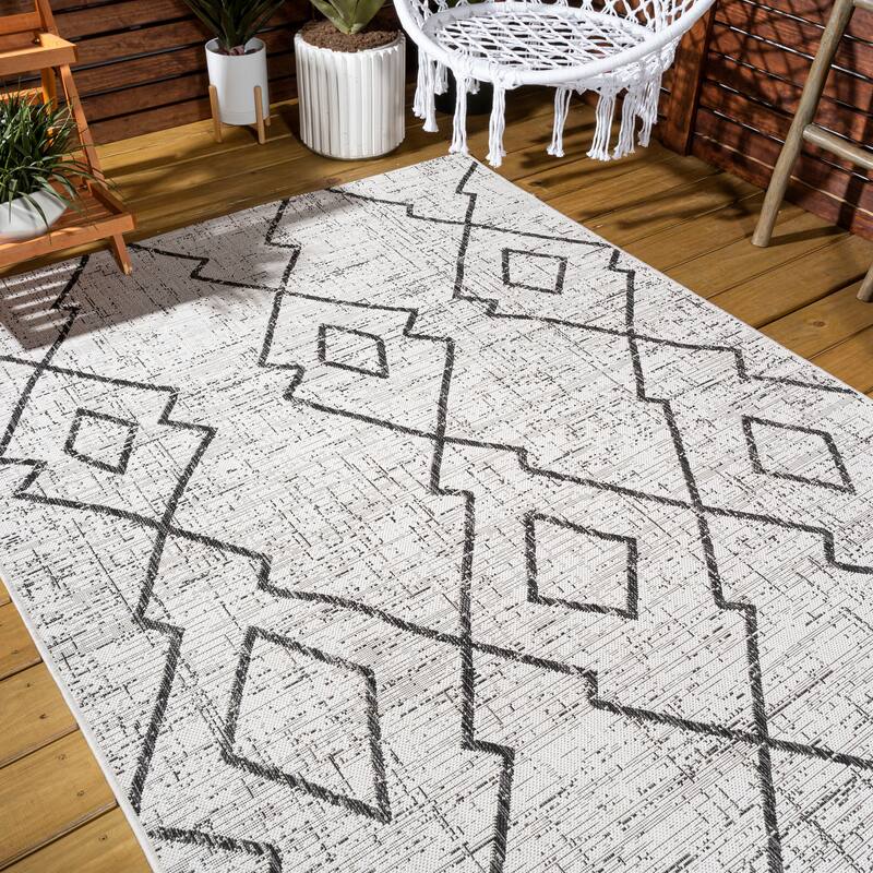 JONATHAN Y Derya Tribal Diamond Trellis Indoor/Outdoor Area Rug
