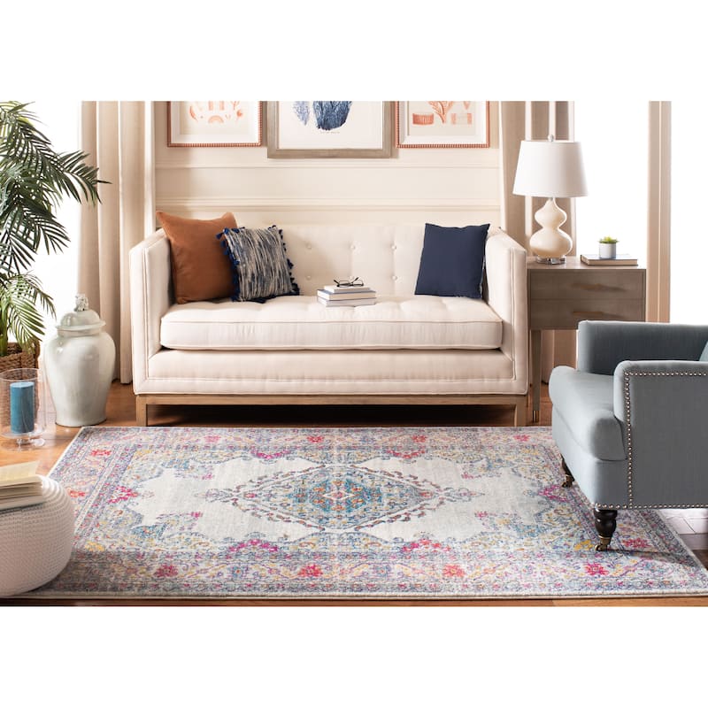 SAFAVIEH, Evoke Seniha Vintage Boho Medallion Rug