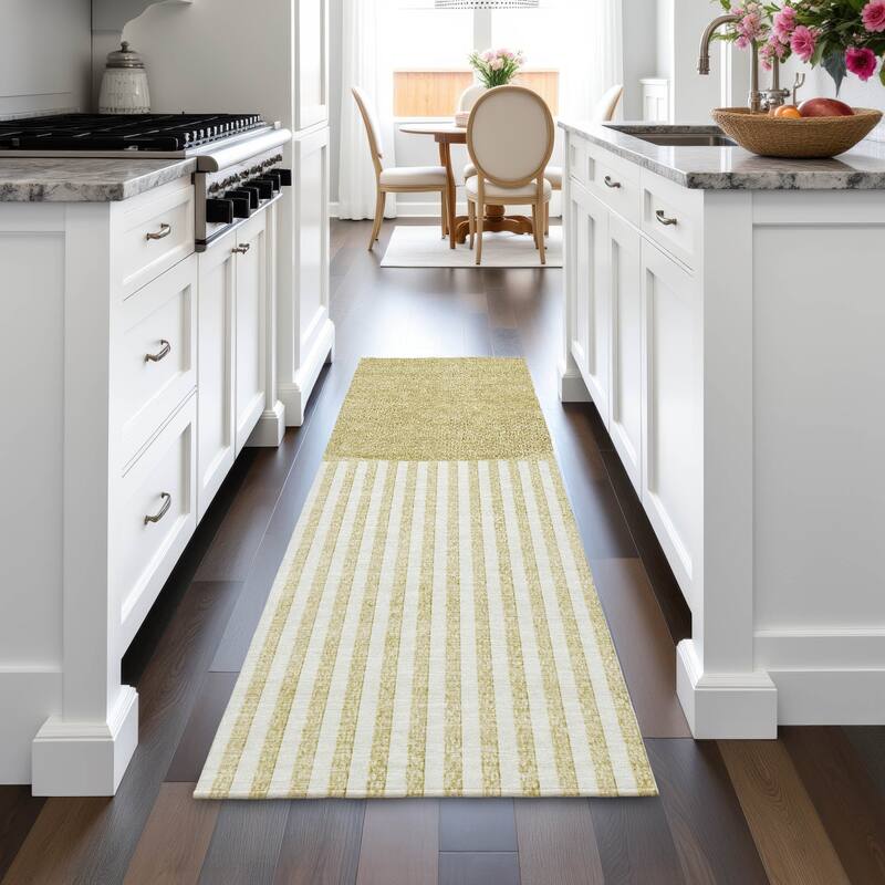 Machine Washable Indoor/Outdoor Contemporary Mod Chantille Rug