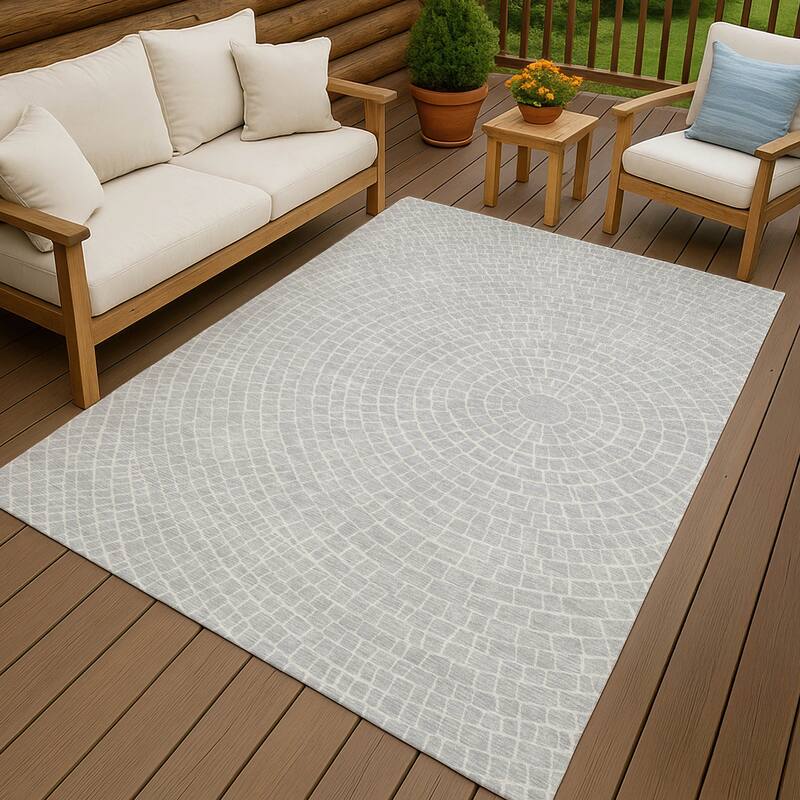 Machine Washable Indoor/ Outdoor Modern Gravity Chantille Rug - Silver - 5' x 7'6"