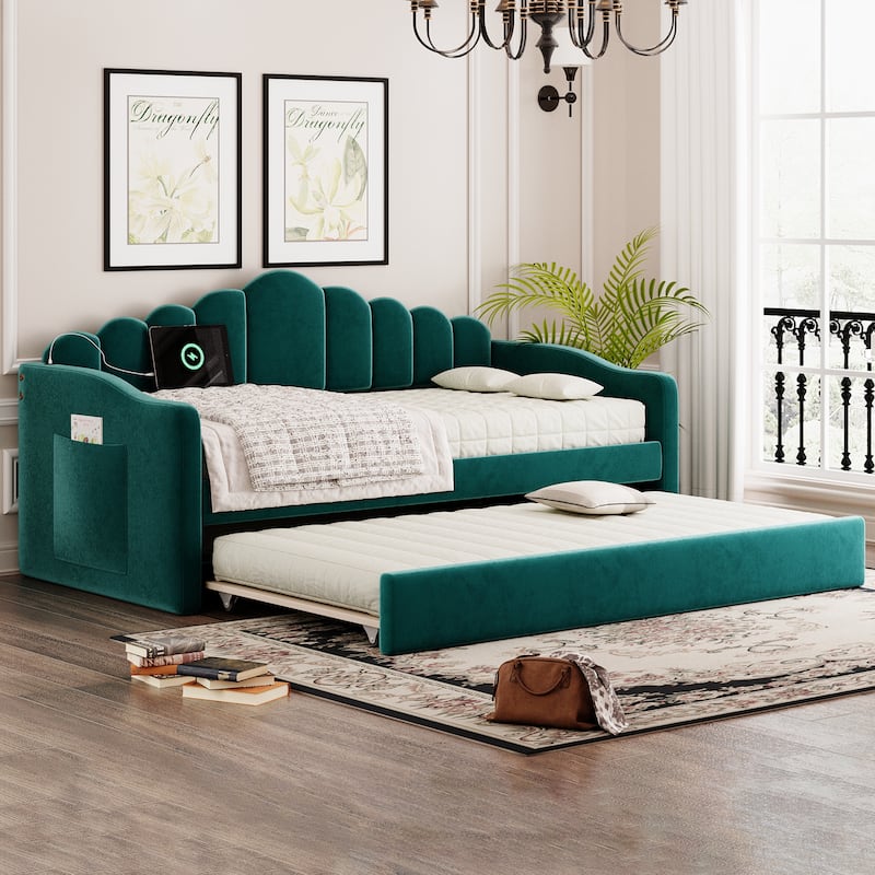 Twin Size Velvet Upholstered Daybed with Trundle and USB Charging Ports, Green - Green