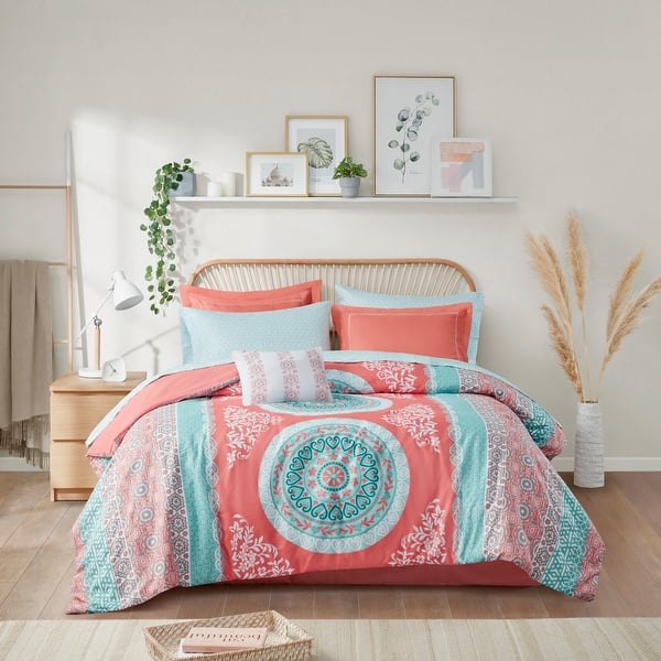 slide 2 of 16, Intelligent Design Eleni Boho Comforter Set with Bed Sheets Full