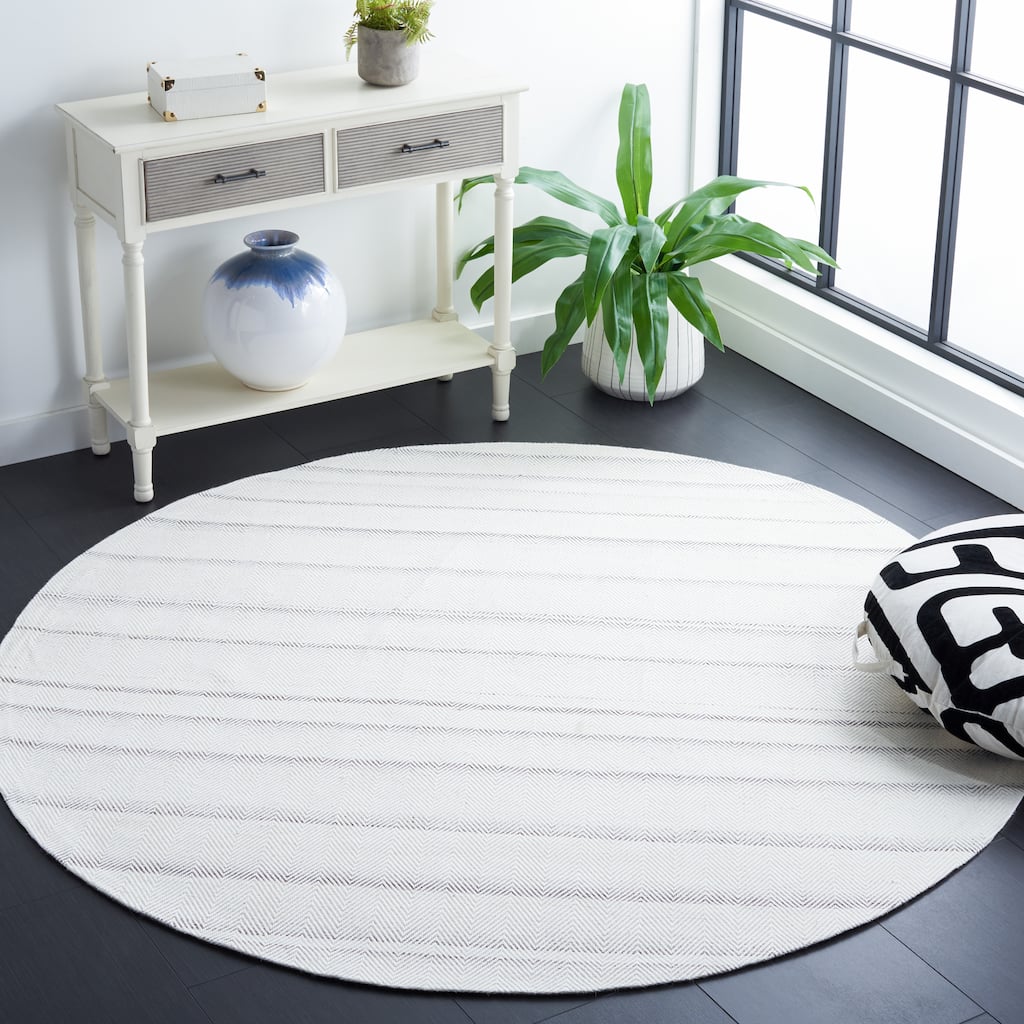 SAFAVIEH Handmade Marbella Kerana Wool & Viscose Rug
