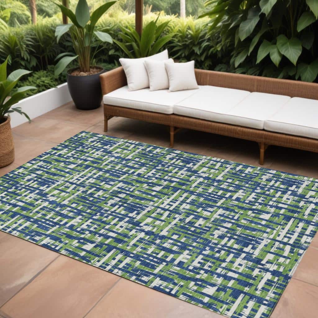 HomeRoots Abstract Transitional Rectangle Outdoor Rug