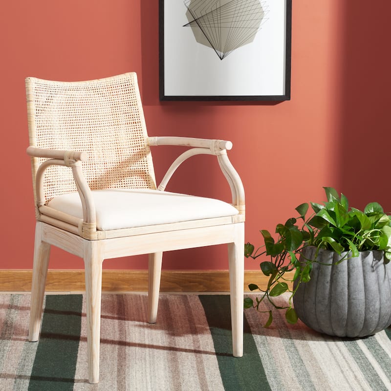 SAFAVIEH Gianni Tropical Coastal Cushion Arm Chair - 21.5" W x 23.5" L x 32.3" H