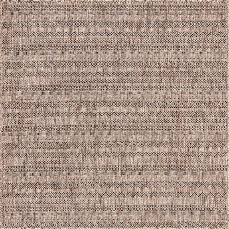 Outdoor Laaset Collection Area Rug