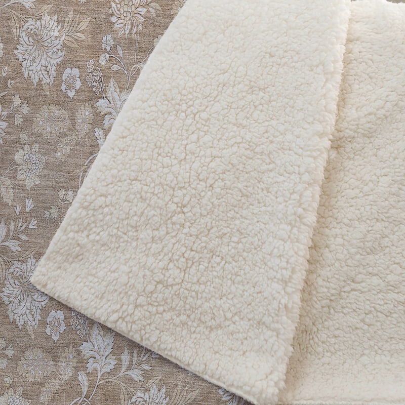 Premium Machine Washable Traditional Floral Sherpa Throw Blanket