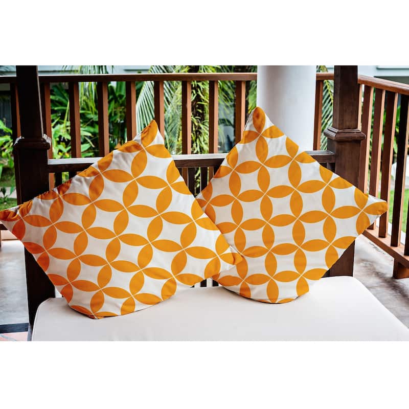Eye Opener Indoor/Outdoor Throw Pillow