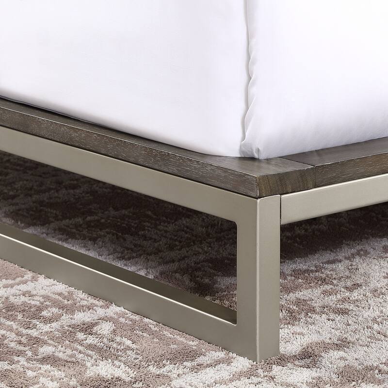 Steve Silver Bremond Walnut 5-piece Bedroom Set