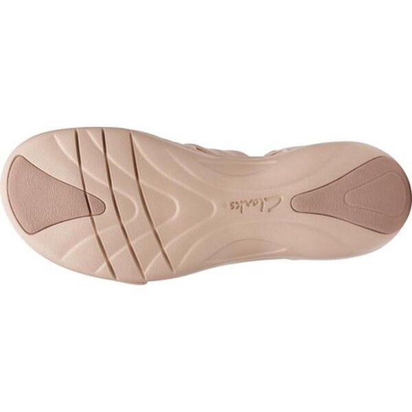 saylie moon clarks
