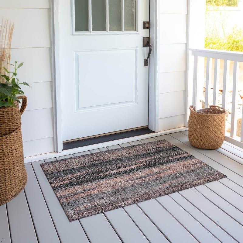 Machine Washable Indoor/ Outdoor Chantille Modern Imprints Rug