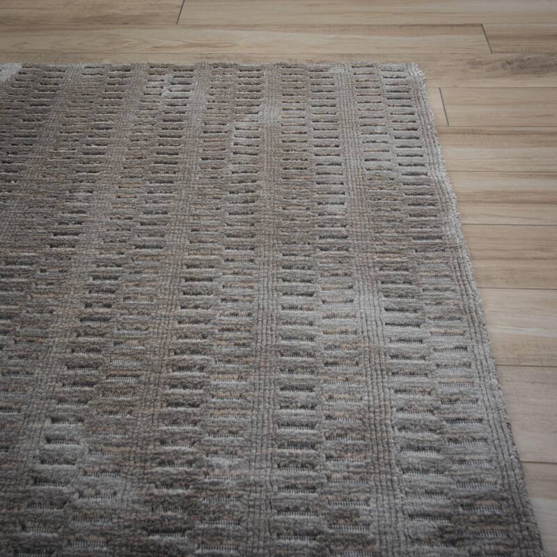 Alora Decor Pure Hand Loomed High/Low Geometric Rug