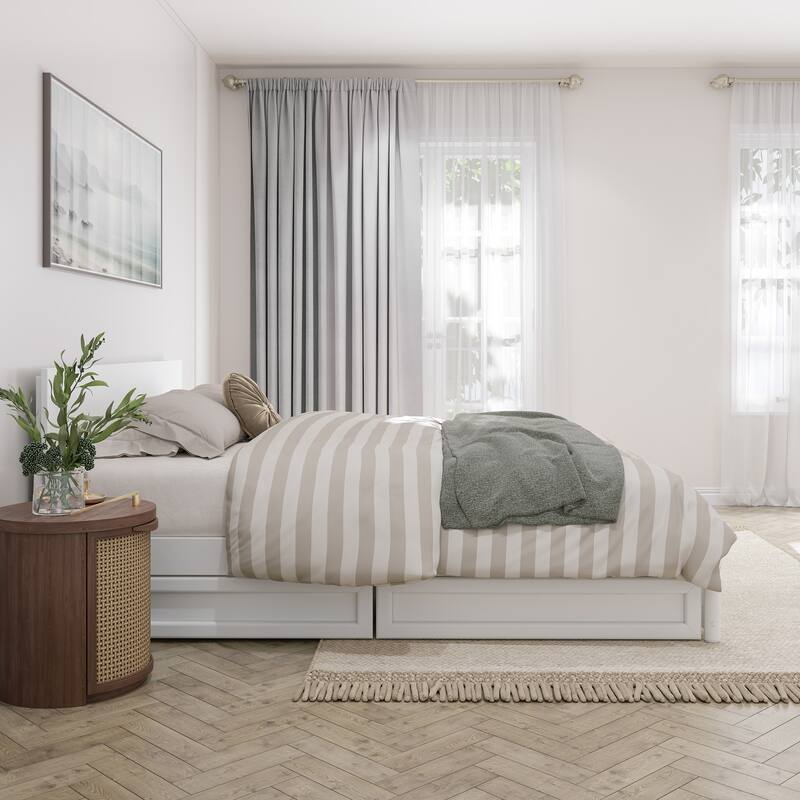 Wesley Platform Bed with Panel Footboard and Storage Drawers