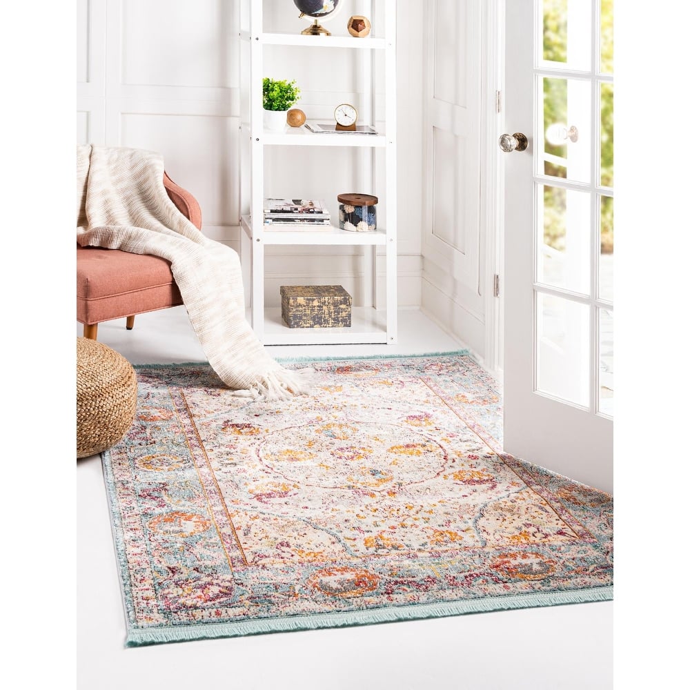 Traditional Samana Collection Area Rug