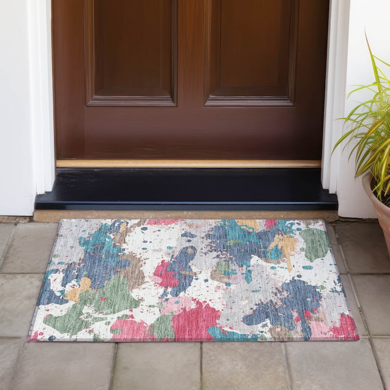Machine Washable Indoor/Outdoor Modern Splatter Chantille Rug - Ivory - 1'8" x 2'6"