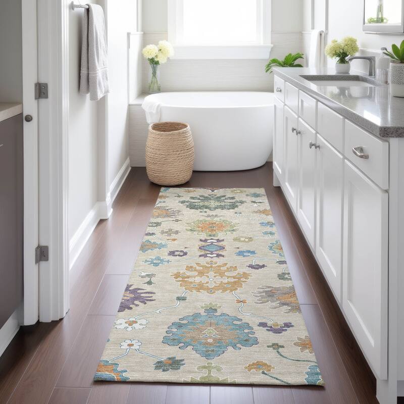 Machine Washable Indoor/ Outdoor Traditonal Delhi Chantille Rug