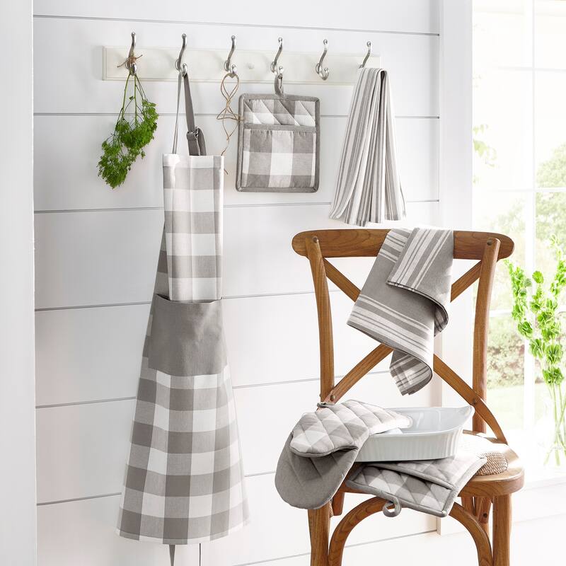The Gray Barn Emily Gulch Buffalo Check Kitchen Apron with Pocket