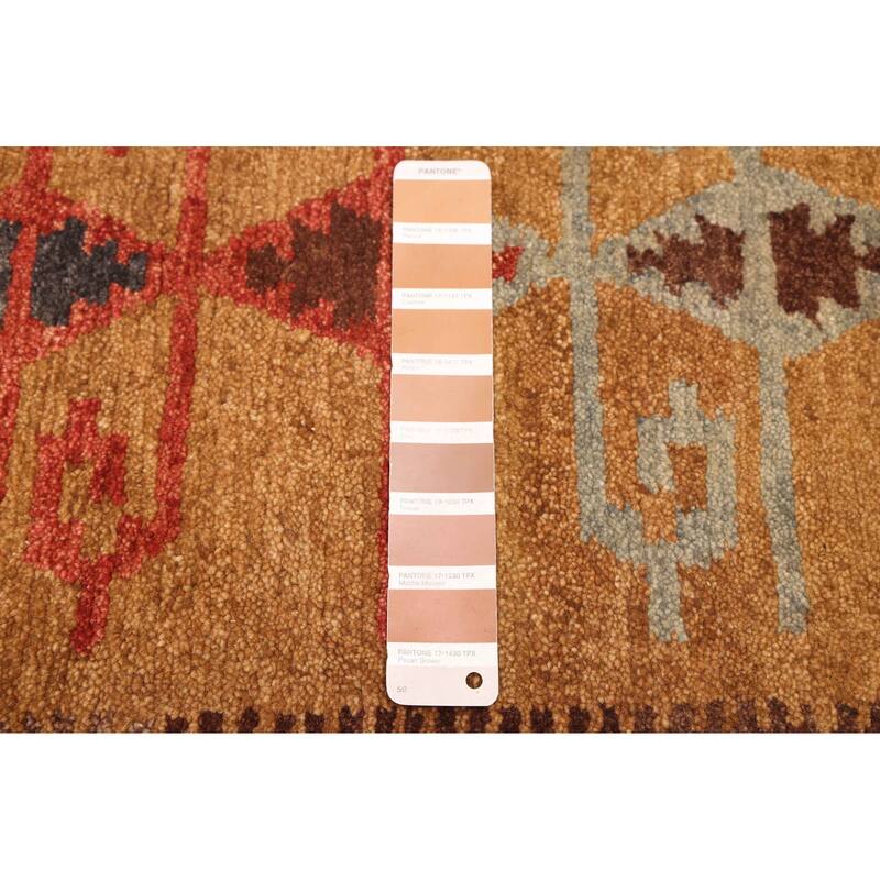 ECARPETGALLERY Hand-knotted Opulence Light Brown Wool Rug - 2'7 x 9'10