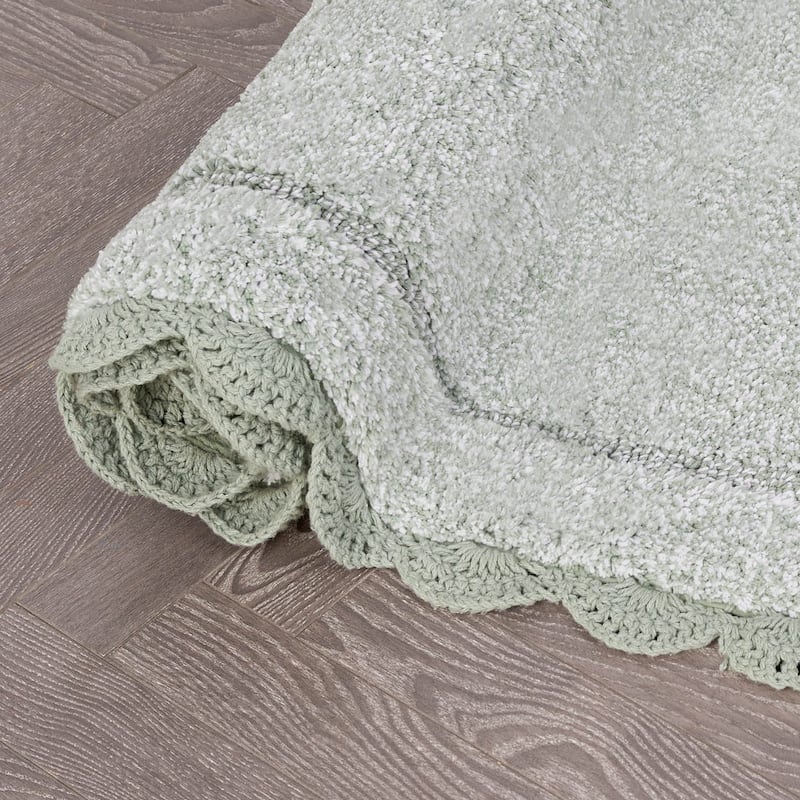 Laura Ashley Eloise Crochet Border Bath Mat