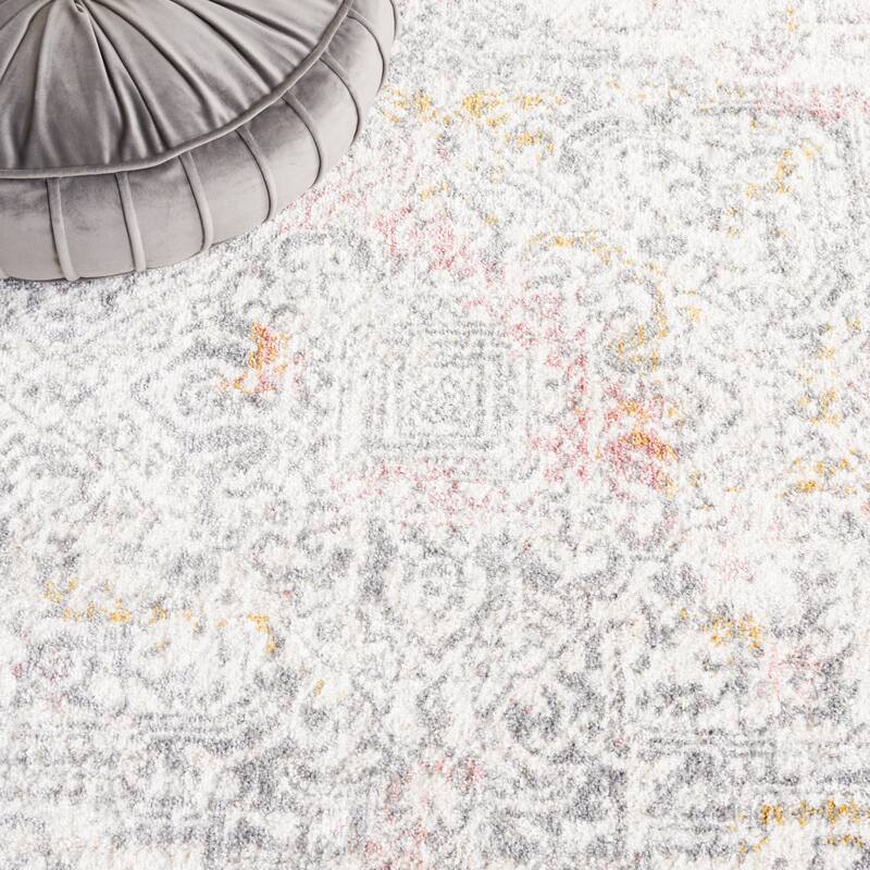 SAFAVIEH Layla Dorottya Shabby Chic Farmhouse Rug On Sale Bed Bath & Beyond 37402547